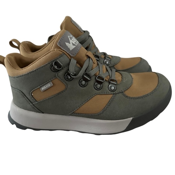 REI Women’s Trail-made Waterproof Durable Hiking Boots, Size 7 Wide! Brand New! - Picture 1 of 12